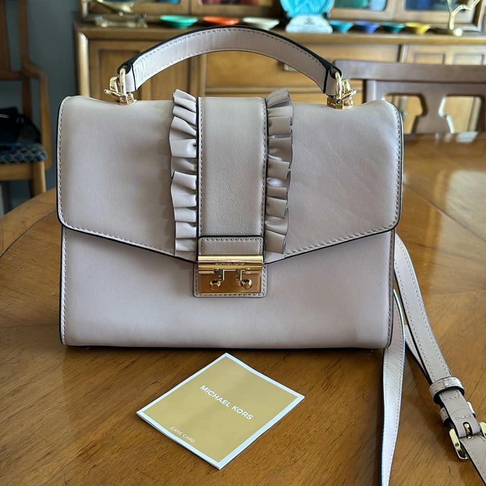Micheal Kors Sloan crossbody